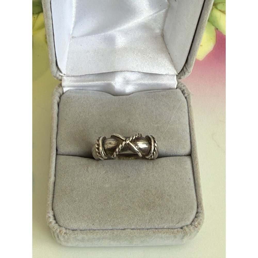 Vintage 90s Sterling Silver Band Ring With Nautical Criss Cross Rope Style Sz 7